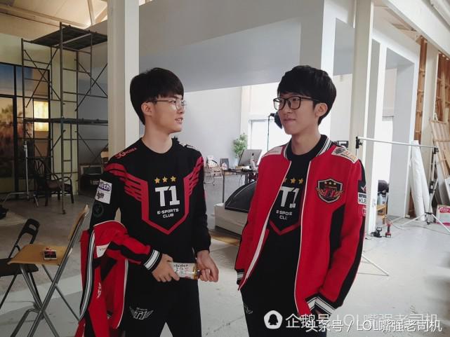 足球有五星巴西LOL有三星SKT，SKT全员化身新队服模特！