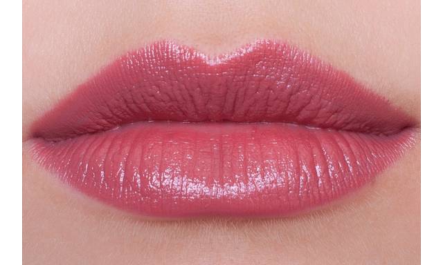 值得入手不踩雷的大牌口红,必入的一支显白高级感大牌口红