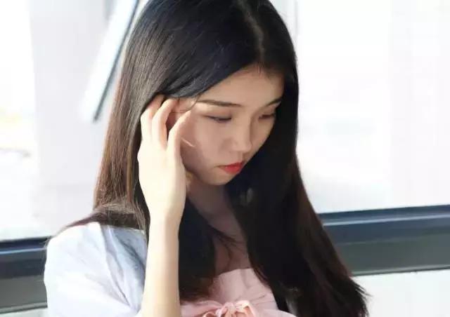 没眼看,当小厨娘穿上汉服,却变成现代版仙度瑞拉