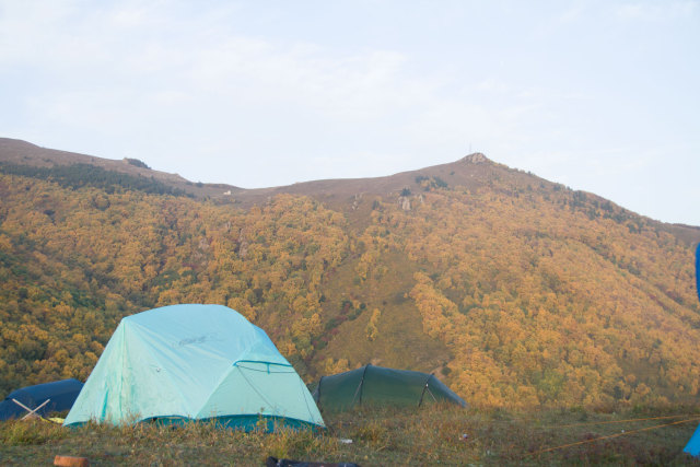 希望以后有时间可以一起去露营,我们还有机会一起去爬山吗