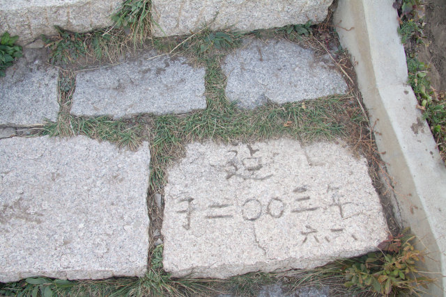 希望以后有时间可以一起去露营,我们还有机会一起去爬山吗