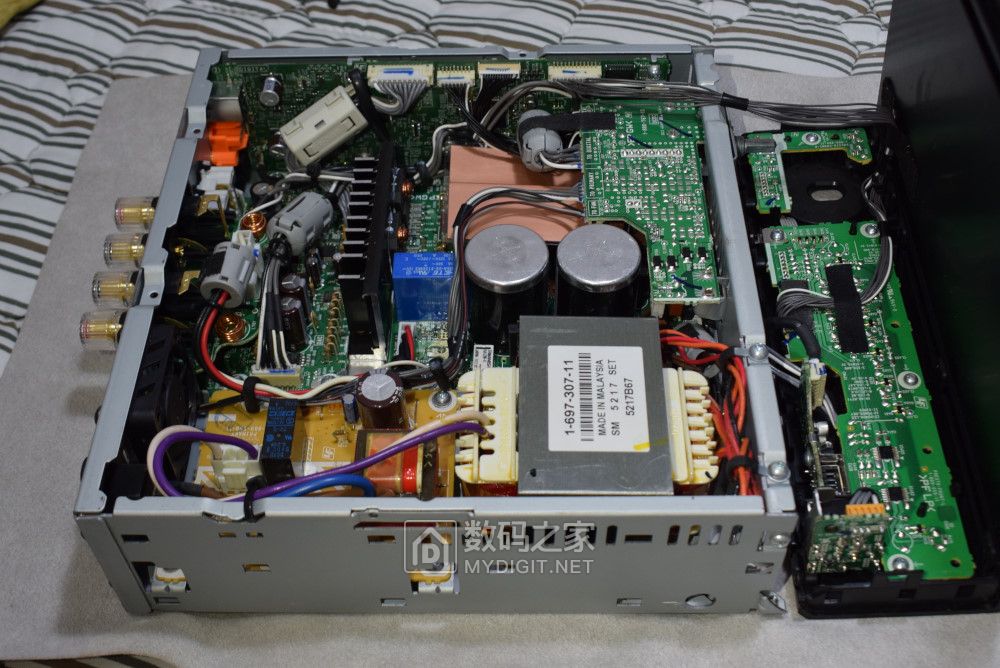 索尼uda1听感评测,索尼vf1功放拆解