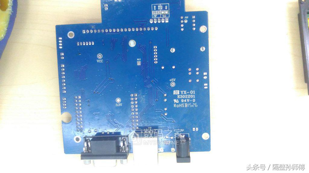 插卡考勤机拆解,无聊拆机视频