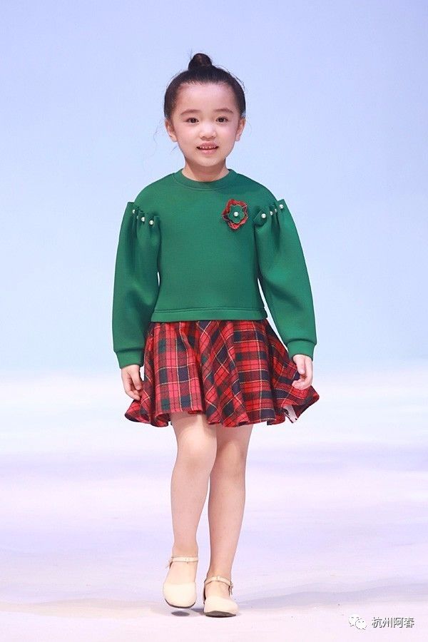 渝派精品服装,渝派系列服装