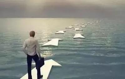 工资与付出不成正比案例,工资与付出的劳动不成正比