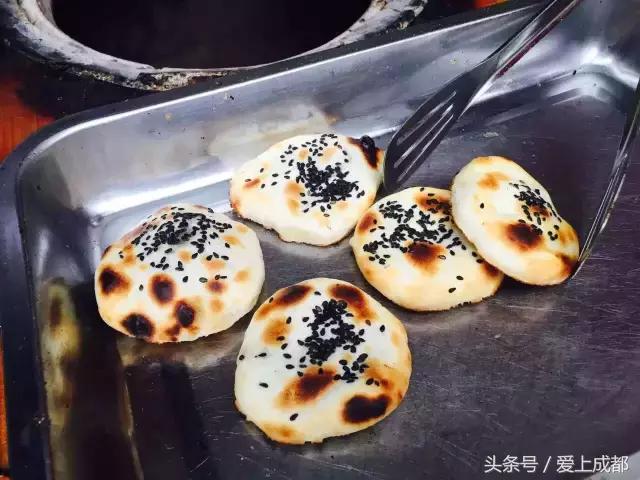 在宜宾,如果我们吃过这100样东西就结婚吧!