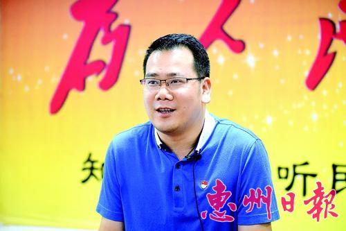 象岭生辉如人间仙境一衣带水似玉带明珠