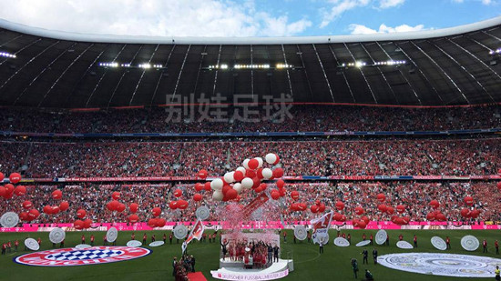 拜仁安帅下课排名第三,拜仁全锋阵