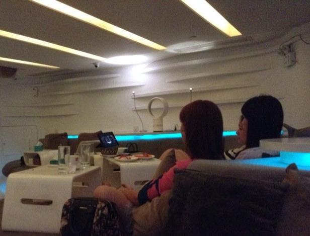 过瘾！亲历广州的床吧体验不一样的感受