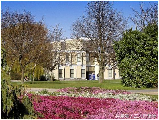 留学费用英国伦敦地区解析,留学英国公立高中费用