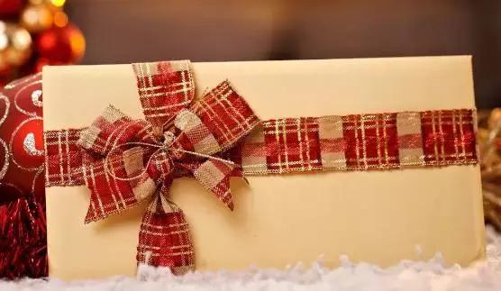 找一个舍得为你花钱的人,想找一个舍得给我花钱的男朋友