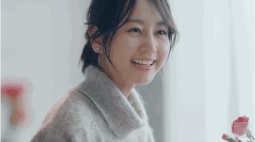 日本女生给人感觉很温柔,日本女孩为什么都那么甜美