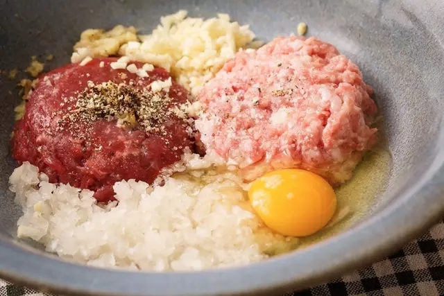 没吃完的汉堡怎么做法好吃,米汉堡要如何制作