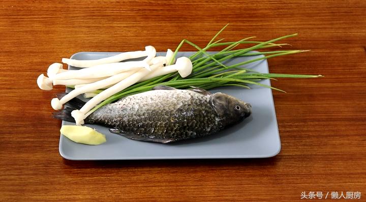 鲫鱼汤做得不好吃怎么补救,鲫鱼汤煎不白了怎么办