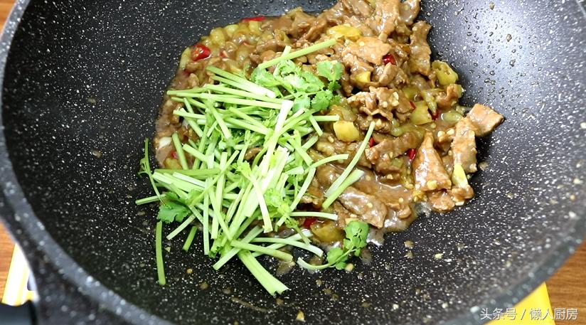 怎么样炒牛肉小炒肉,炒牛肉家常做法小炒肉