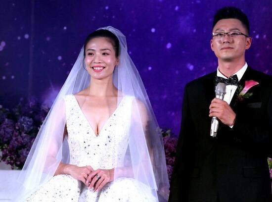 郎平换上魏秋月张常宁迅速逆转,郎平参加魏秋月婚礼