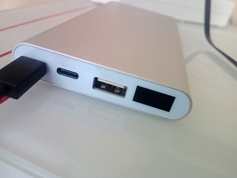 推荐好用的移动电源户外进口,移动电源爱国者排行