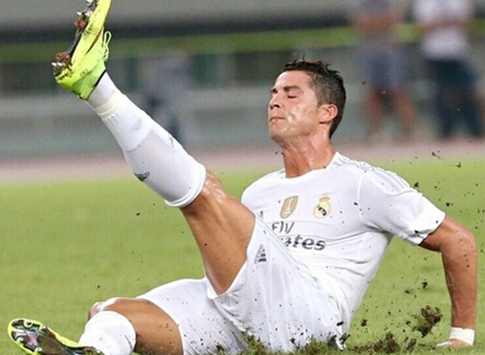 c罗现在的身价最高达到了多少,c罗身价为什么跌至2000万欧