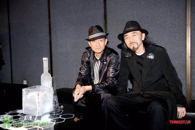 时装X运动的战乱时代编年史