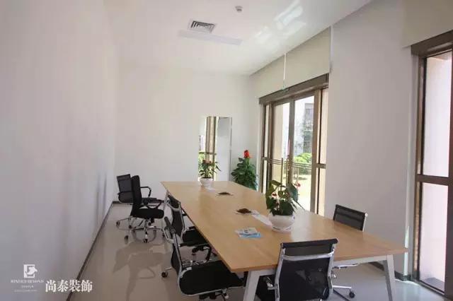 电商办公设计装修高端,二十平米的时尚办公室设计