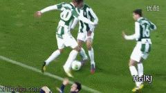 梅西一条龙过人4k视频,梅西犯罪式过人2015