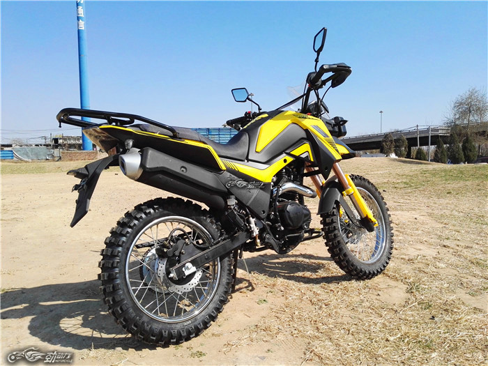 宝马水鸟gshp和探险版有什么区别,宝马水鸟1300gs国内上市