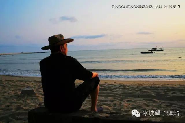 醉享三亚波波利海岸夕阳下的渔光曲