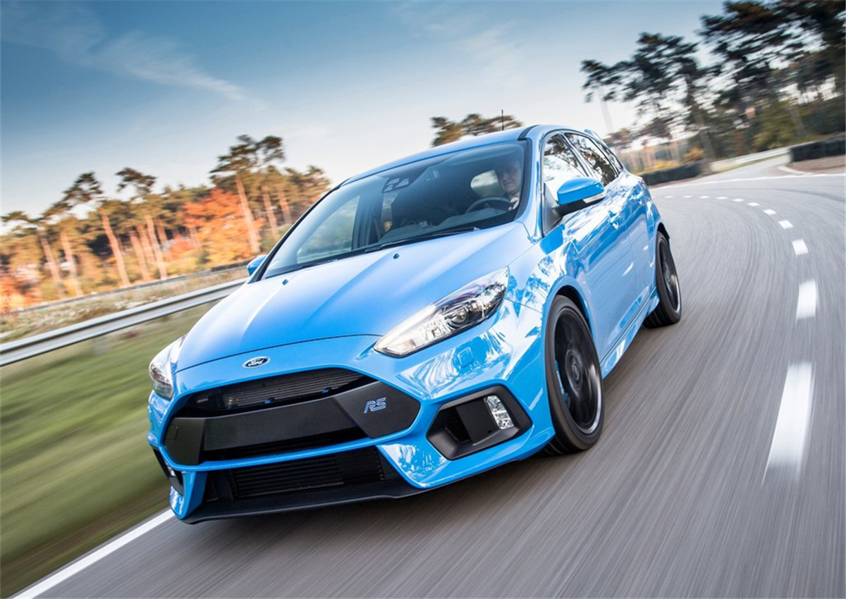 趣味钢炮,福克斯rs试驾视频