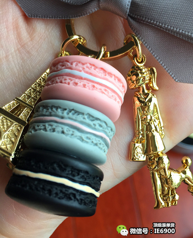 年入百万美女销售,年入百万的美女