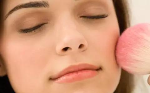 榛戝ご鐨勮В鍐虫柟娉曢潬璋辩殑,椤藉浐榛戝ご杩樻湁鏁戝悧