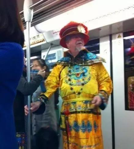 魔都是个很神奇的地方,魔都是个神奇的地方