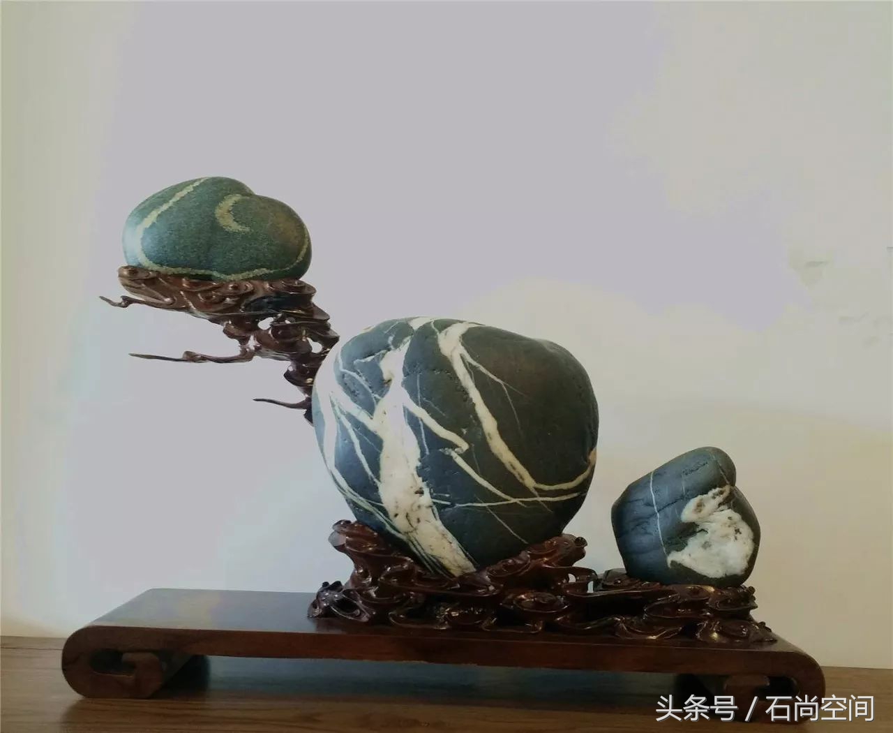 月是故乡明全集免费观看,月是故乡圆电视剧全集