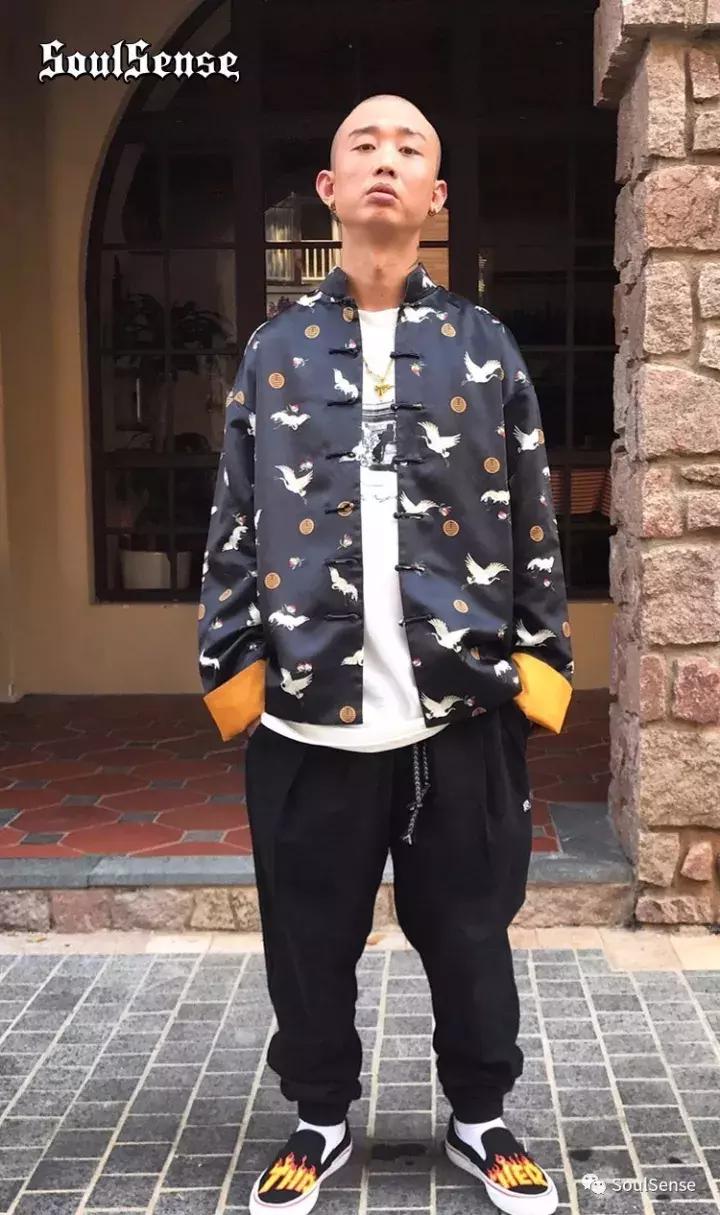 从《中国有嘻哈》rapper的服饰，看2017秋季服饰搭配