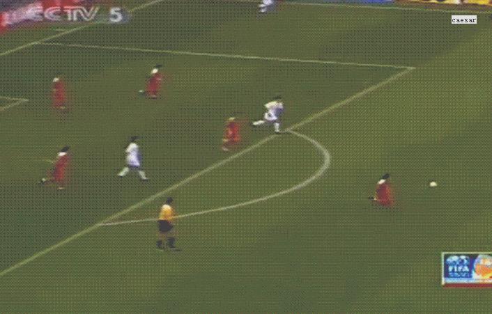 比肩梅西的天才,05年世青赛梅西回顾