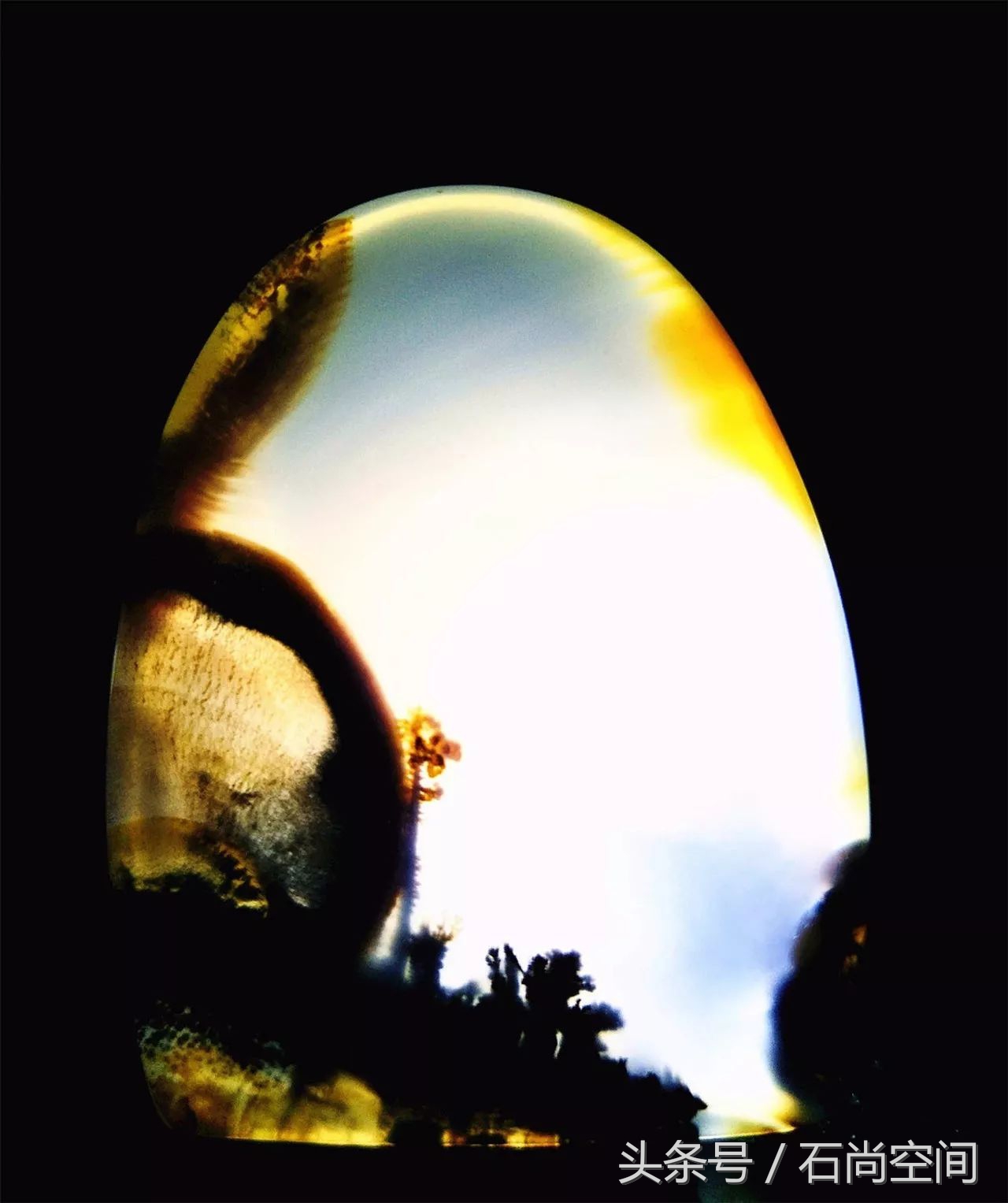 月是故乡明全集免费观看,月是故乡圆电视剧全集