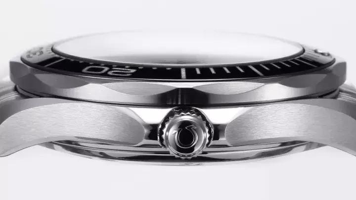 2万块钱欧米茄浪琴怎么选,浪琴帝舵欧米茄怎么选