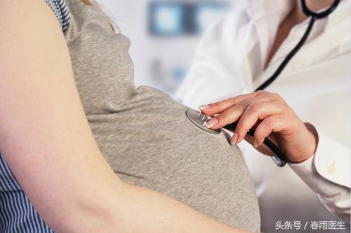 生完孩子15天堵奶发烧怎么办,孩子发烧完肚子疼是什么原因