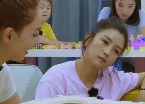 七宝哭何洁完整版,何洁照顾七宝