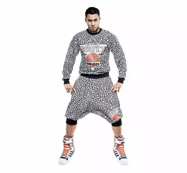 时装X运动的战乱时代编年史