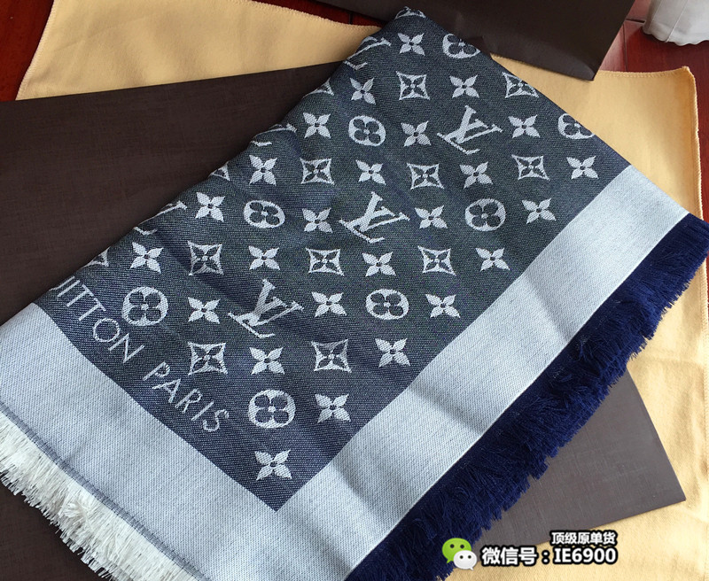 年入百万美女主播欧洲疯狂购买大牌包包，看完觉得她有钱好任性!