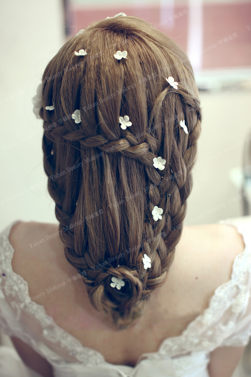 婚礼跟妆师凭什么那么贵,新娘跟妆凭什么那么贵