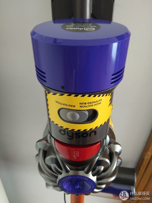 用过戴森才知道家里多脏,dyson戴森吸尘器v10宣传