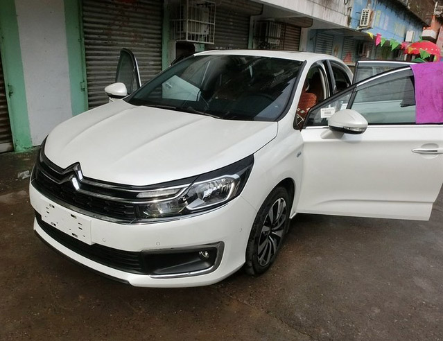 雪铁龙c4l空间表现,2014款雪铁龙c4l1.8l手动挡劲智型