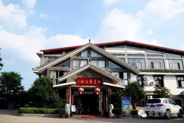 不想上班就去看看大城市,不想上班想去看山和海