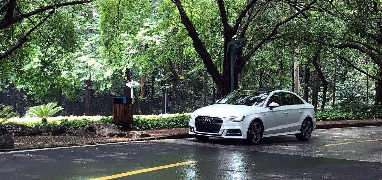 2019奥迪a3limousine35tfs进取型,奥迪a32019款limousine35tfsi测评