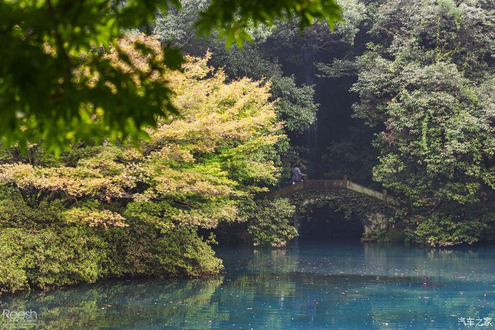 宝马X6,不谈性能如何!自驾遇上大雨还被拍成大片,颜值绝对够!