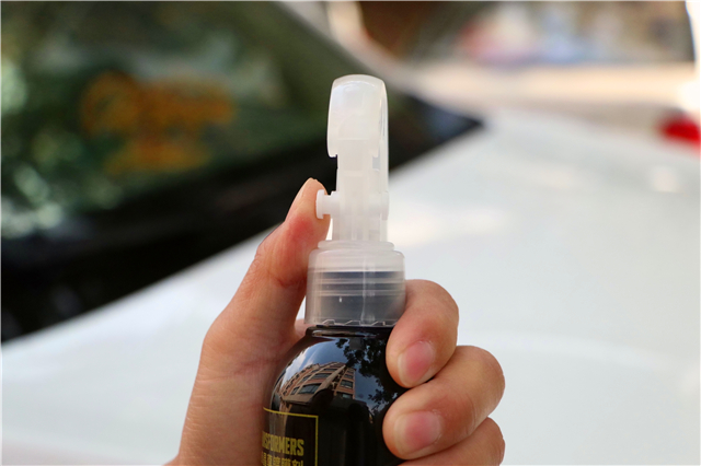 吉利博越车漆保养,博越镀膜挡风玻璃