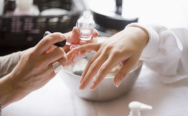 过年美甲店营销拓客方案,开美甲工作室怎么拓客