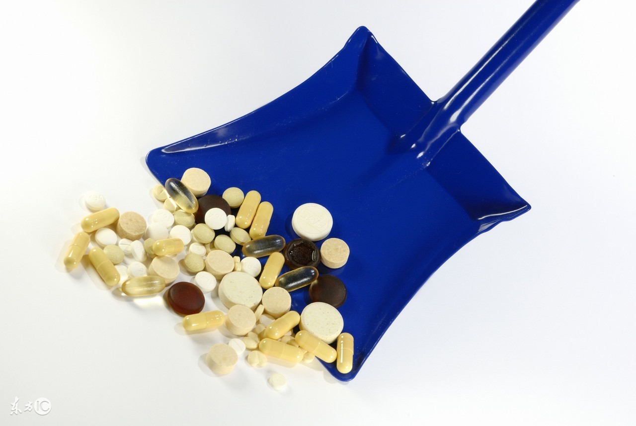 为什么我养的鸡总是生病,鸡得病的原因和治疗方法