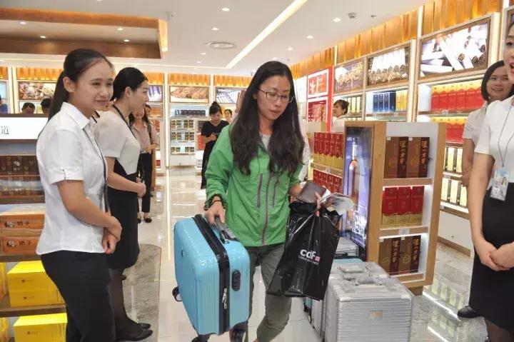 四川双流机场出境免税店,成都双流国际机场入境免税店